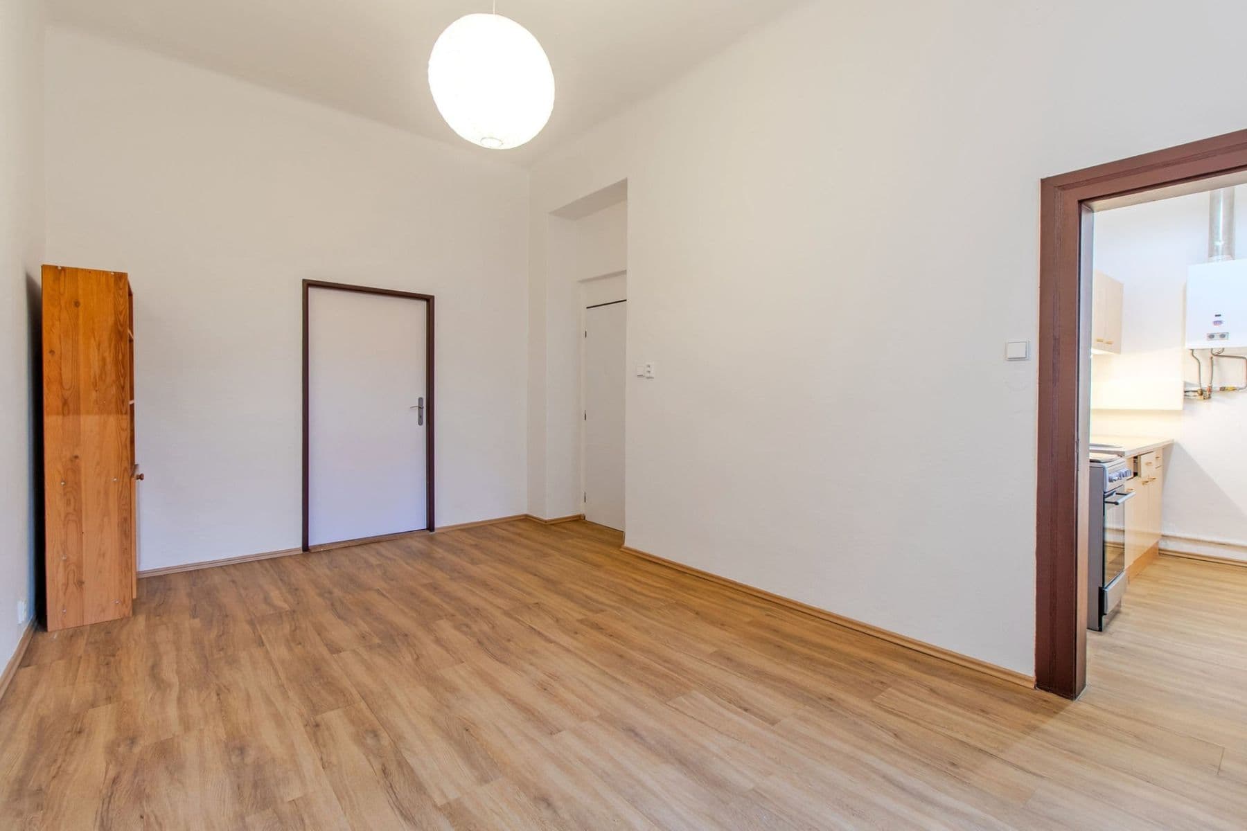 Prenájom bytu 3-izbový 64 m², Na rozcestí, Praha, Praha Prenájom bytu 3-izbový 64 m², Na rozcestí, Praha, Praha