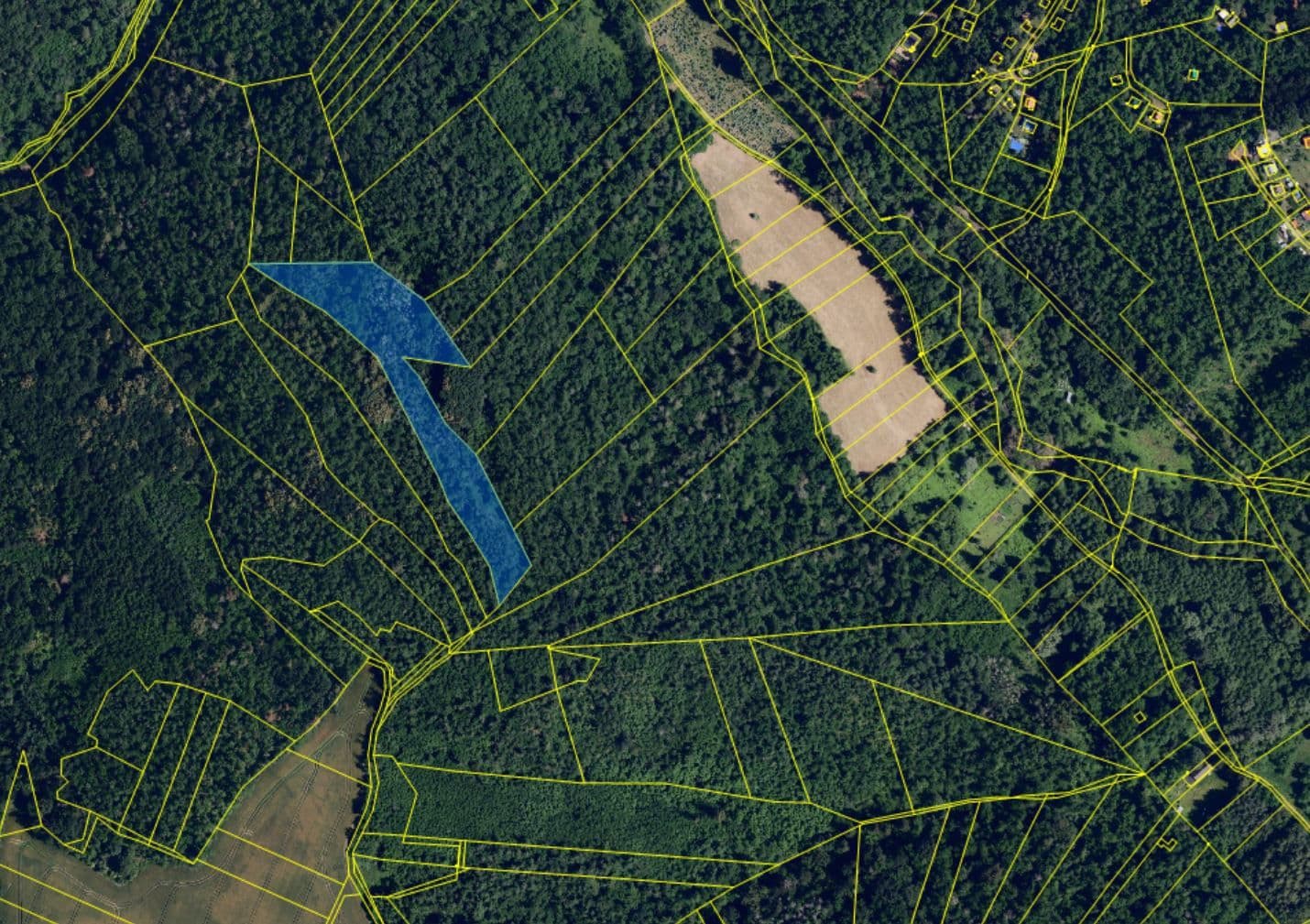 Predaj pozemku 40.499 m², Ořechov, Jihomoravský kraj Predaj pozemku 40.499 m², Ořechov, Jihomoravský kraj