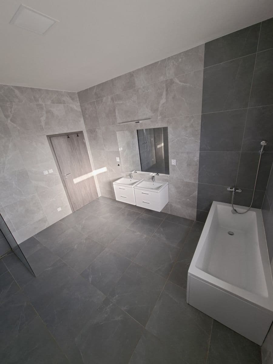 Prenájom domu 154 m², pozemek 878 m², Nezabylice, Ústecký kraj Prenájom domu 154 m², pozemek 878 m², Nezabylice, Ústecký kraj