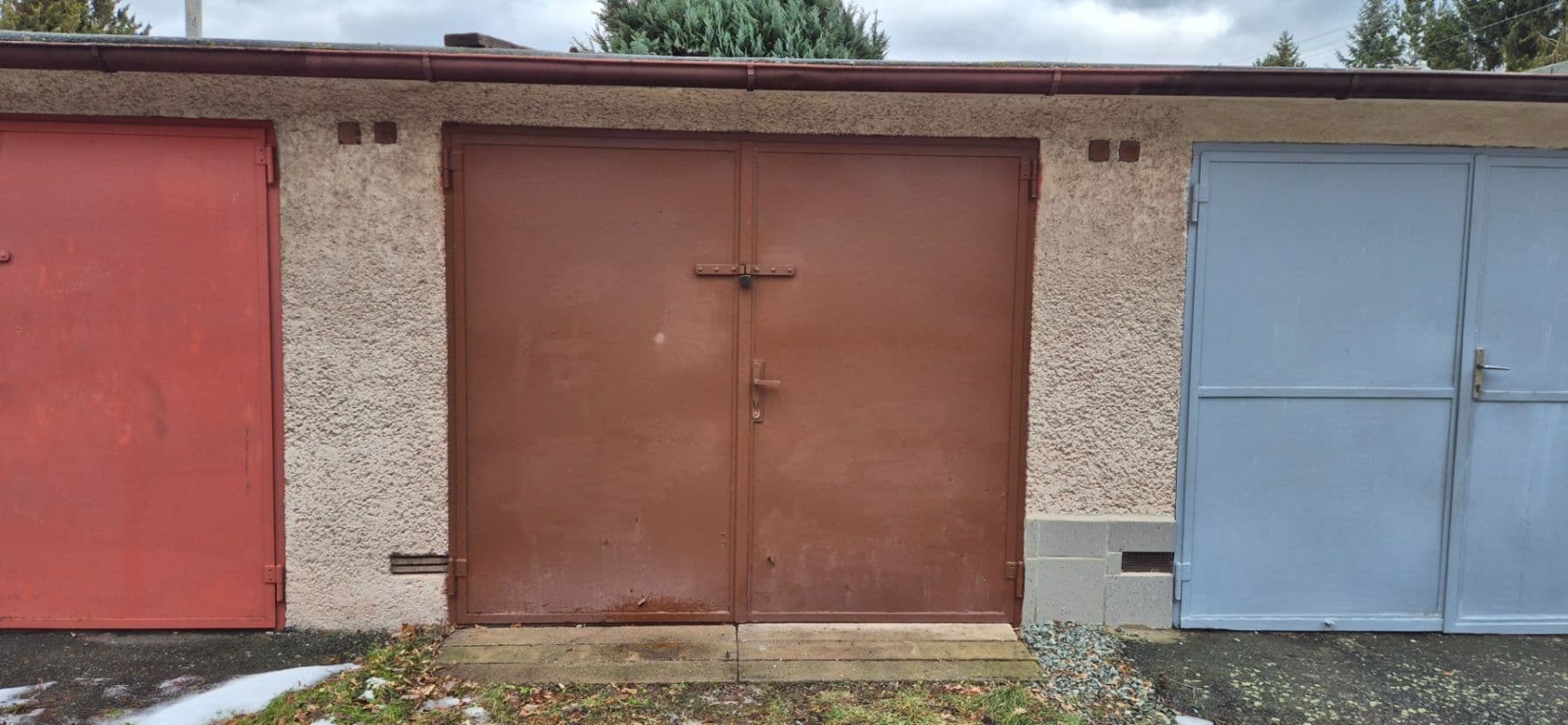 Predaj garáže 21 m², Náchod, Královéhradecký kraj Predaj garáže 21 m², Náchod, Královéhradecký kraj