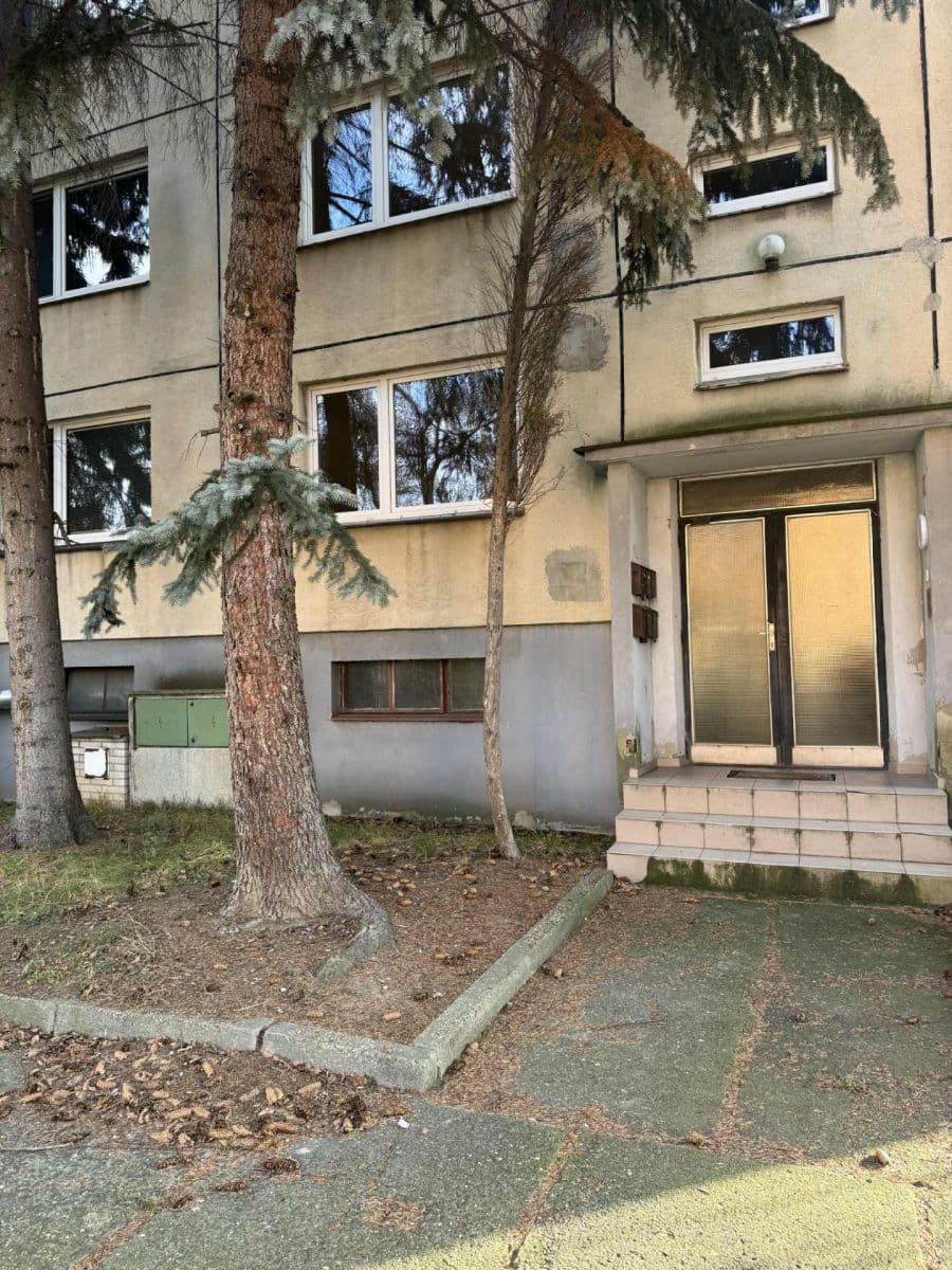 Predaj bytu 2-izbový 42 m², Závodní, Děčín, Ústecký kraj Predaj bytu 2-izbový 42 m², Závodní, Děčín, Ústecký kraj