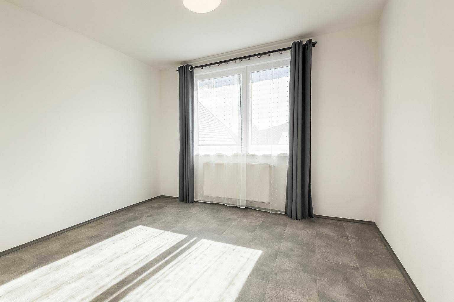 Predaj bytu 2-izbový 42 m², Závodní, Děčín, Ústecký kraj Predaj bytu 2-izbový 42 m², Závodní, Děčín, Ústecký kraj