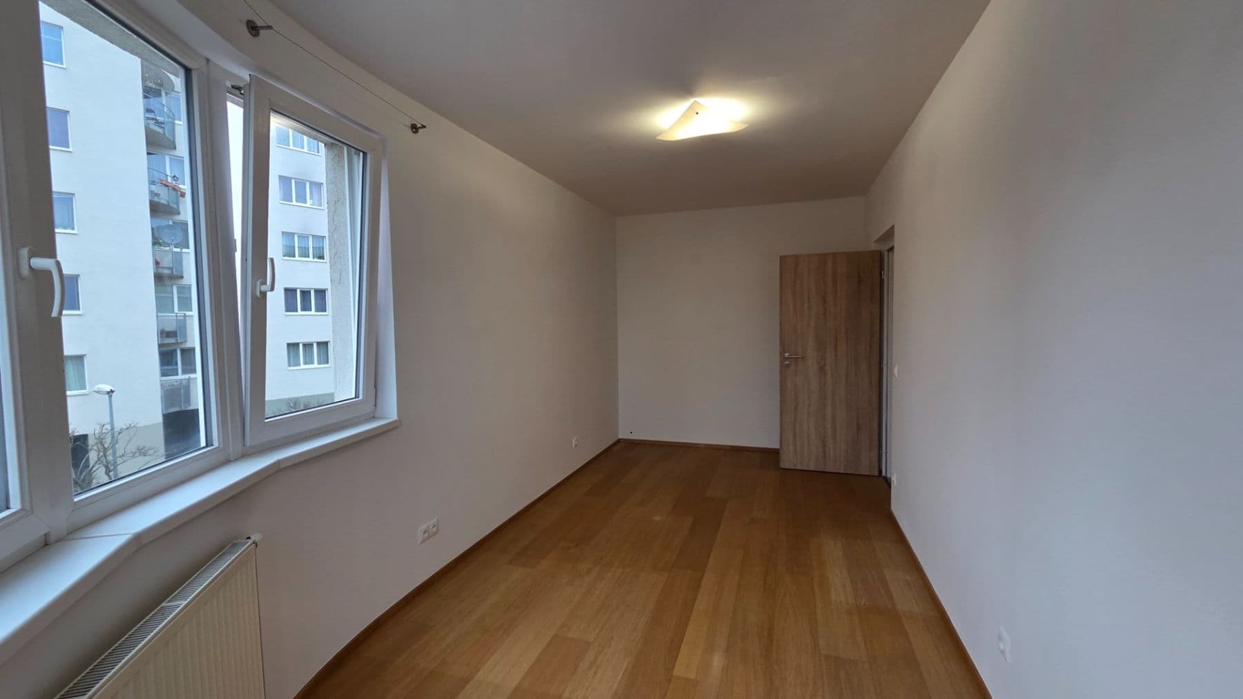 Prenájom bytu 3-izbový 85 m², Marešova, Praha, Praha Prenájom bytu 3-izbový 85 m², Marešova, Praha, Praha