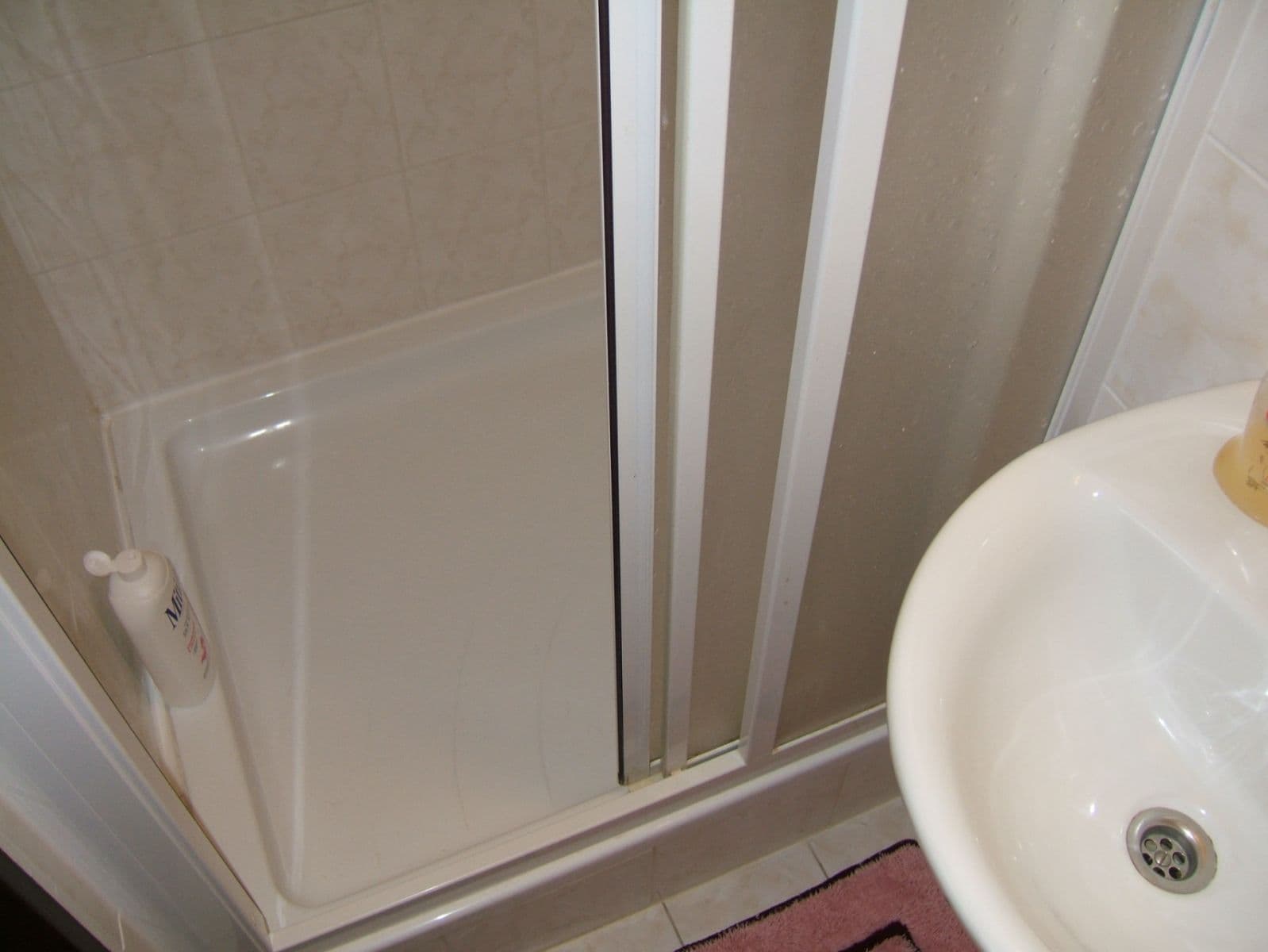 Prenájom bytu 1-izbový 27 m², Blevice, Středočeský kraj Prenájom bytu 1-izbový 27 m², Blevice, Středočeský kraj