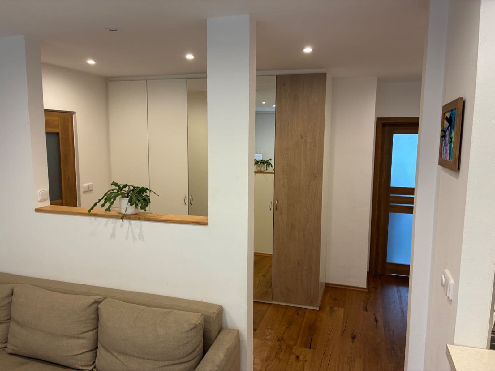 Prenájom bytu 3-izbový 71 m², Prosluněná, Praha, Praha Prenájom bytu 3-izbový 71 m², Prosluněná, Praha, Praha