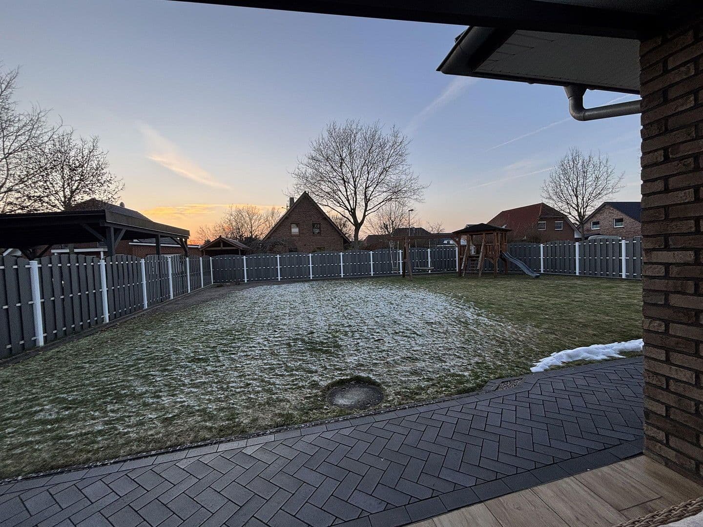 Predaj domu 166 m², pozemek 939 m², Rotdornweg , 26, Schiffdorf, Dolné Sasko Predaj domu 166 m², pozemek 939 m², Rotdornweg , 26, Schiffdorf, Dolné Sasko