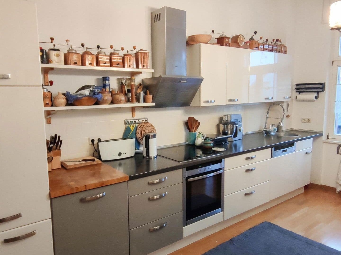 Predaj bytu 3-izbový 96 m², Ludwigshafen, Porýnie-Falcko Predaj bytu 3-izbový 96 m², Ludwigshafen, Porýnie-Falcko