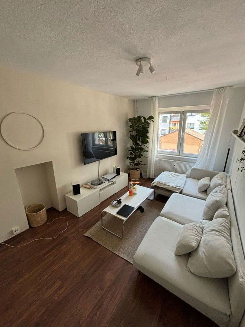 Prenájom bytu 2-izbový 56 m², Christinastraße 21, Köln, Severné Porýnie - Westfálsko Prenájom bytu 2-izbový 56 m², Christinastraße 21, Köln, Severné Porýnie - Westfálsko