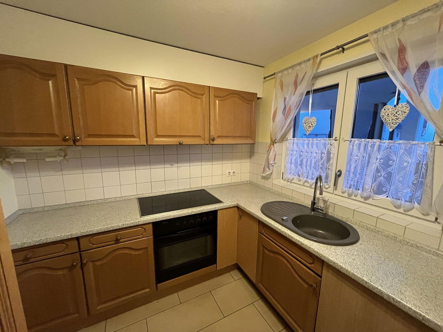 Prenájom bytu 2-izbový 55 m², Lampertheim, Hesensko Prenájom bytu 2-izbový 55 m², Lampertheim, Hesensko