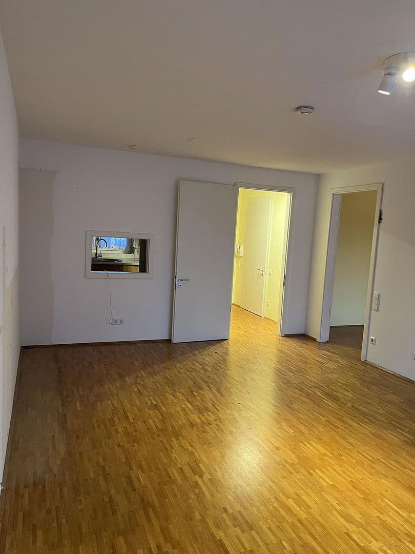 Prenájom bytu 2-izbový 55 m², Lampertheim, Hesensko Prenájom bytu 2-izbový 55 m², Lampertheim, Hesensko