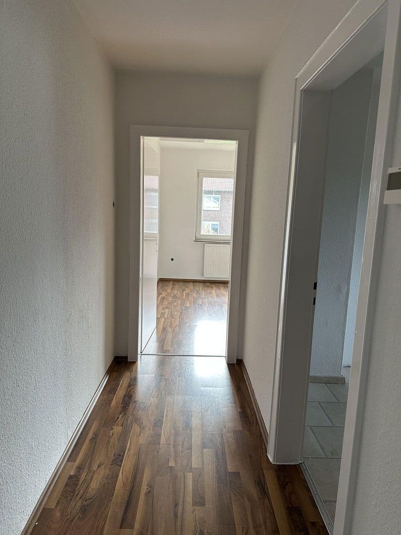 Prenájom bytu 3-izbový 100 m², Diepholz, Dolné Sasko Prenájom bytu 3-izbový 100 m², Diepholz, Dolné Sasko