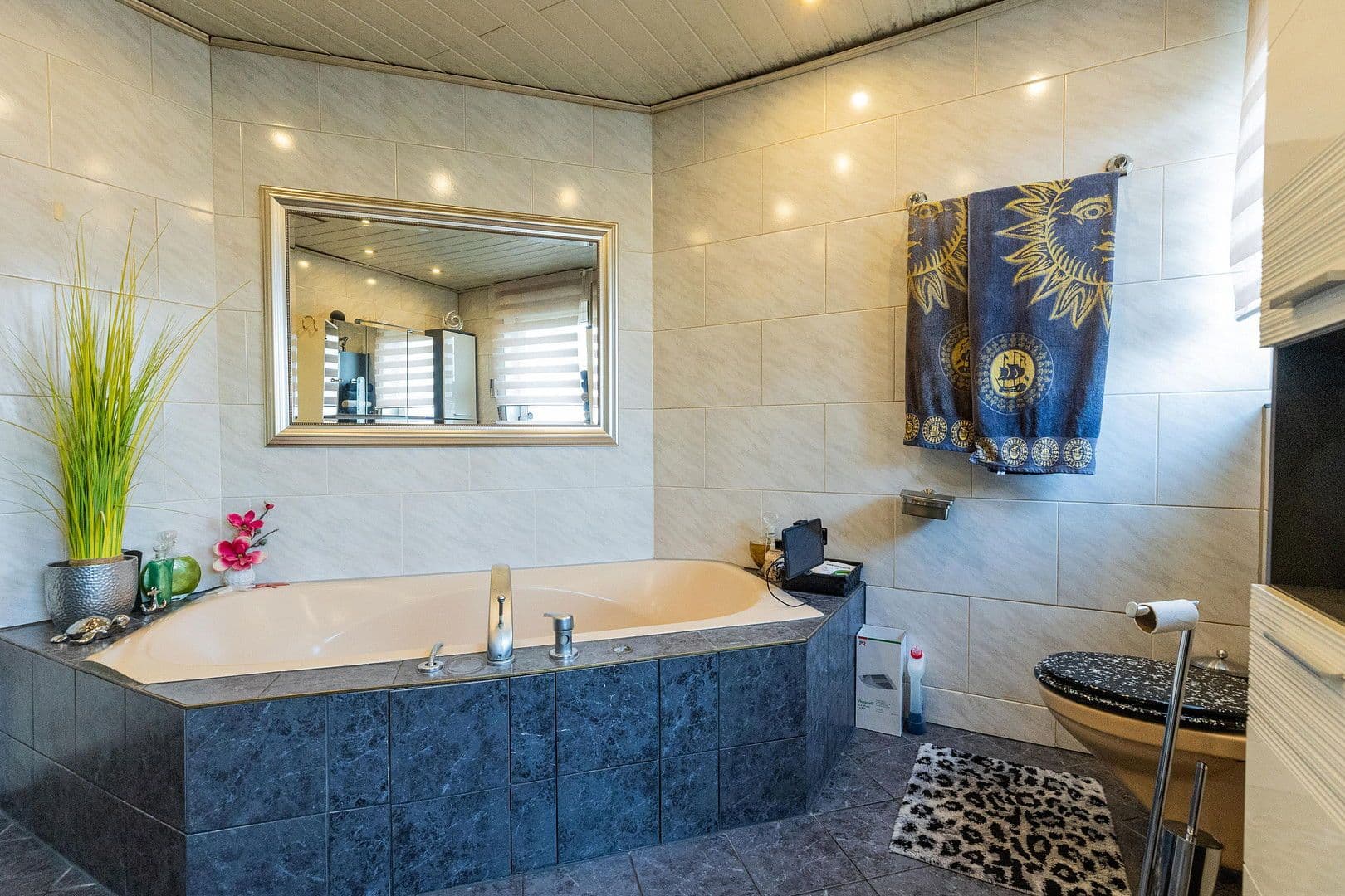 Predaj domu 252 m², pozemek 250 m², Mannheim, Bádensko-Wurttembersko Predaj domu 252 m², pozemek 250 m², Mannheim, Bádensko-Wurttembersko