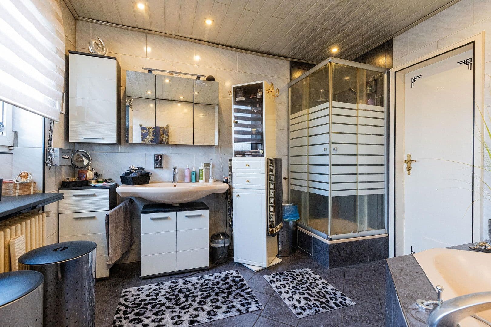 Predaj domu 252 m², pozemek 250 m², Mannheim, Bádensko-Wurttembersko Predaj domu 252 m², pozemek 250 m², Mannheim, Bádensko-Wurttembersko