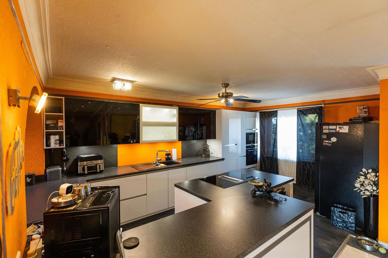 Predaj domu 252 m², pozemek 250 m², Mannheim, Bádensko-Wurttembersko Predaj domu 252 m², pozemek 250 m², Mannheim, Bádensko-Wurttembersko