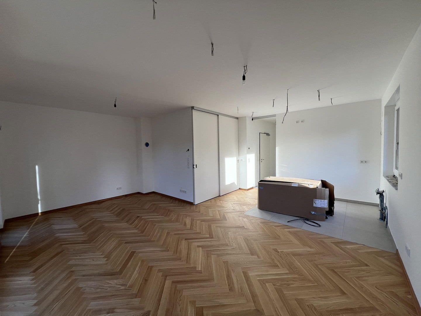 Prenájom bytu 4-izbový 94 m², Sülldorfer Landstraße 8a, Hamburg, Hamburg Prenájom bytu 4-izbový 94 m², Sülldorfer Landstraße 8a, Hamburg, Hamburg