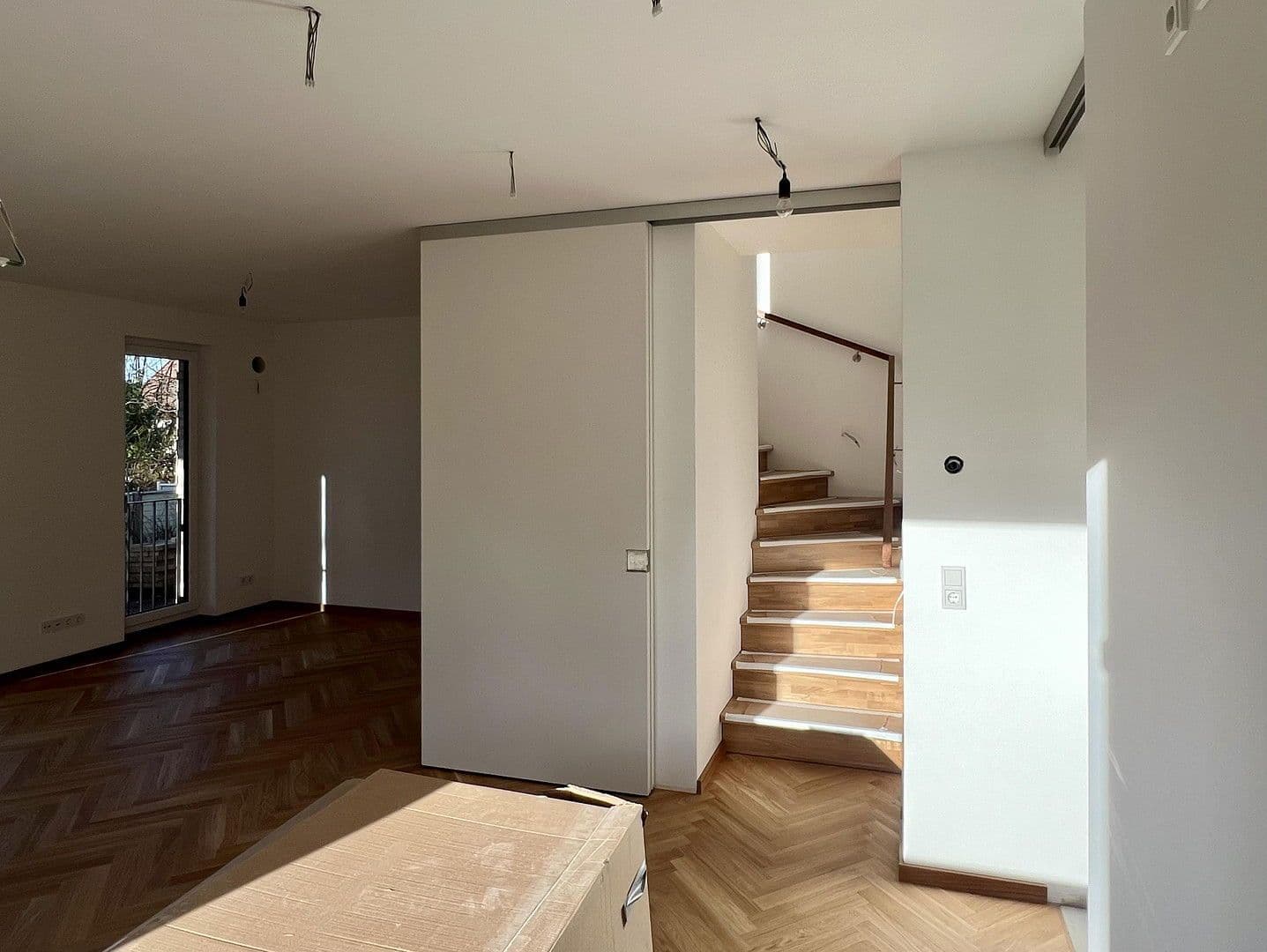 Prenájom bytu 4-izbový 94 m², Sülldorfer Landstraße 8a, Hamburg, Hamburg Prenájom bytu 4-izbový 94 m², Sülldorfer Landstraße 8a, Hamburg, Hamburg