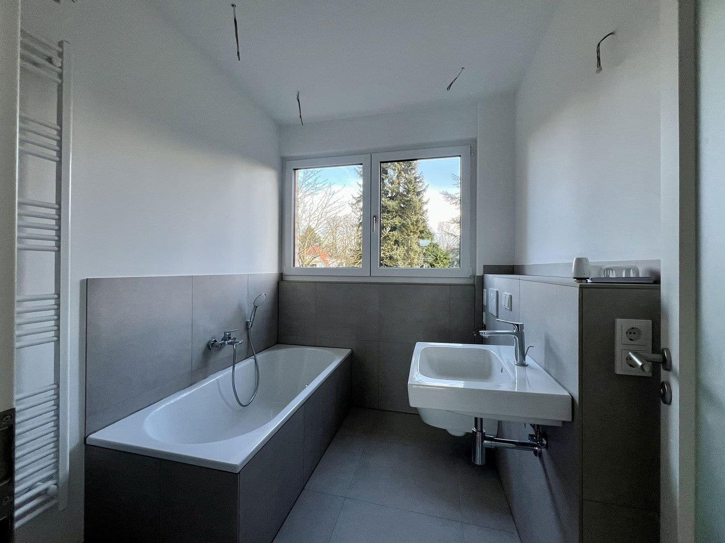 Prenájom bytu 4-izbový 94 m², Sülldorfer Landstraße 8a, Hamburg, Hamburg Prenájom bytu 4-izbový 94 m², Sülldorfer Landstraße 8a, Hamburg, Hamburg