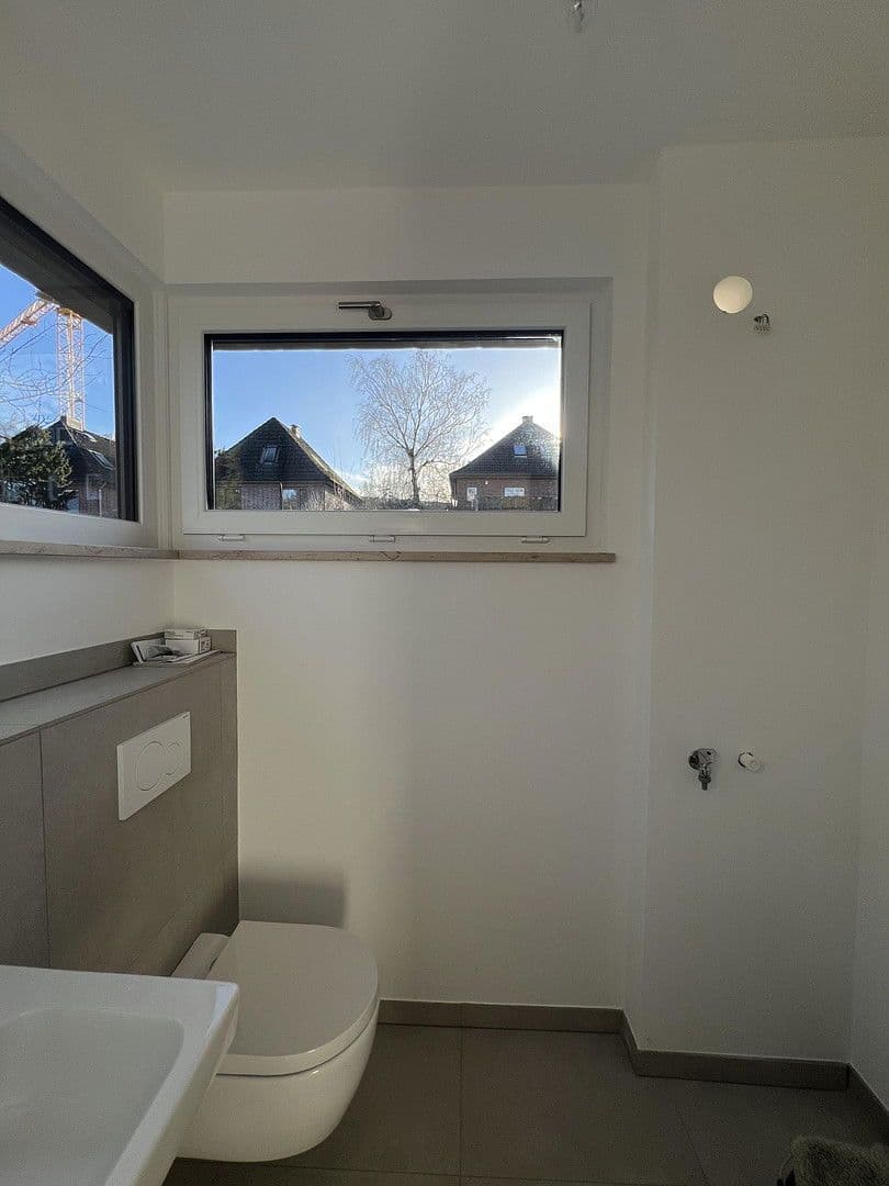 Prenájom bytu 4-izbový 94 m², Sülldorfer Landstraße 8a, Hamburg, Hamburg Prenájom bytu 4-izbový 94 m², Sülldorfer Landstraße 8a, Hamburg, Hamburg