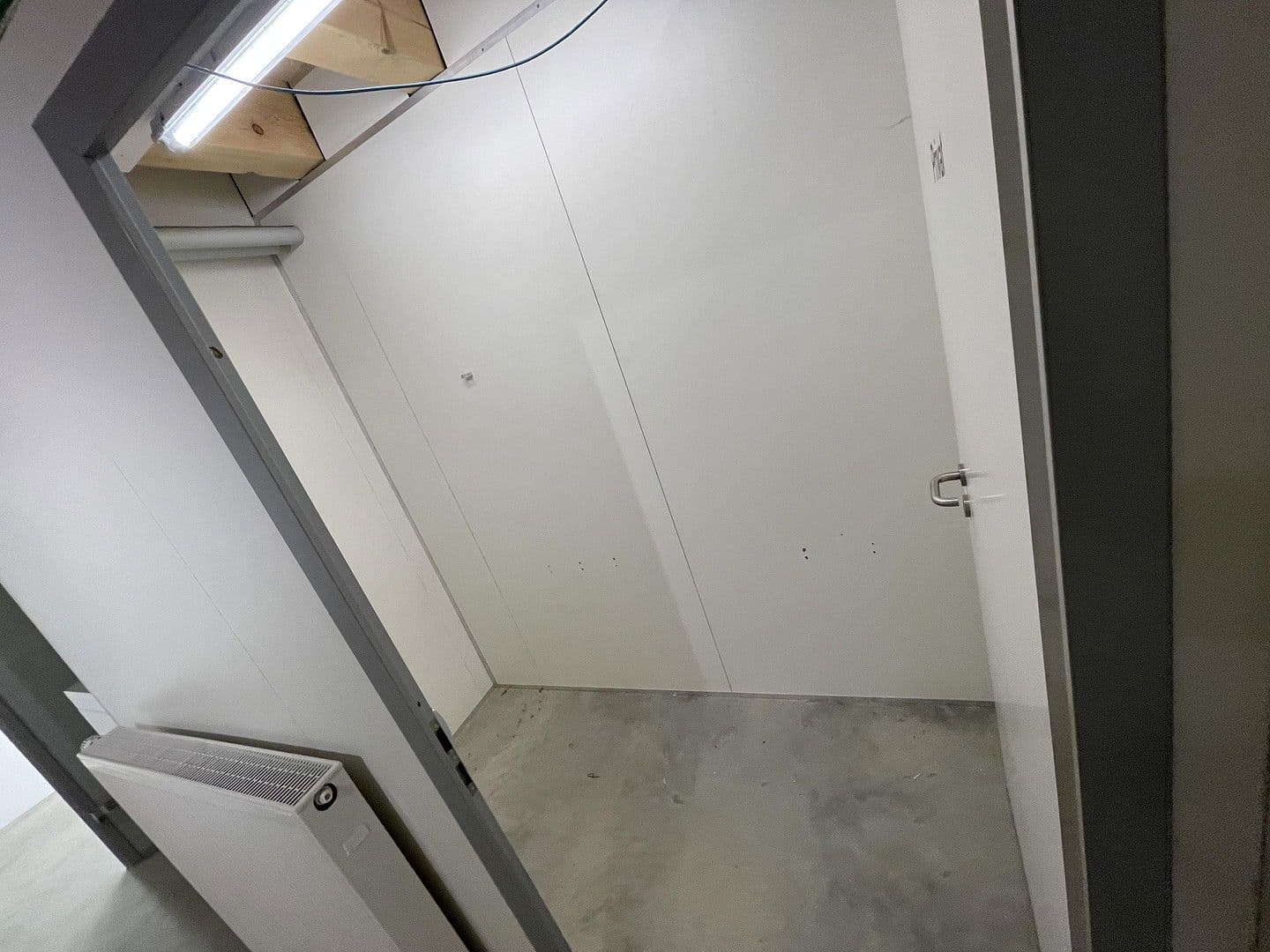 Prenájom nebytového priestoru 1.580 m², Allinger Straße 10, Vilshofen an der Donau, Bavorsko Prenájom nebytového priestoru 1.580 m², Allinger Straße 10, Vilshofen an der Donau, Bavorsko