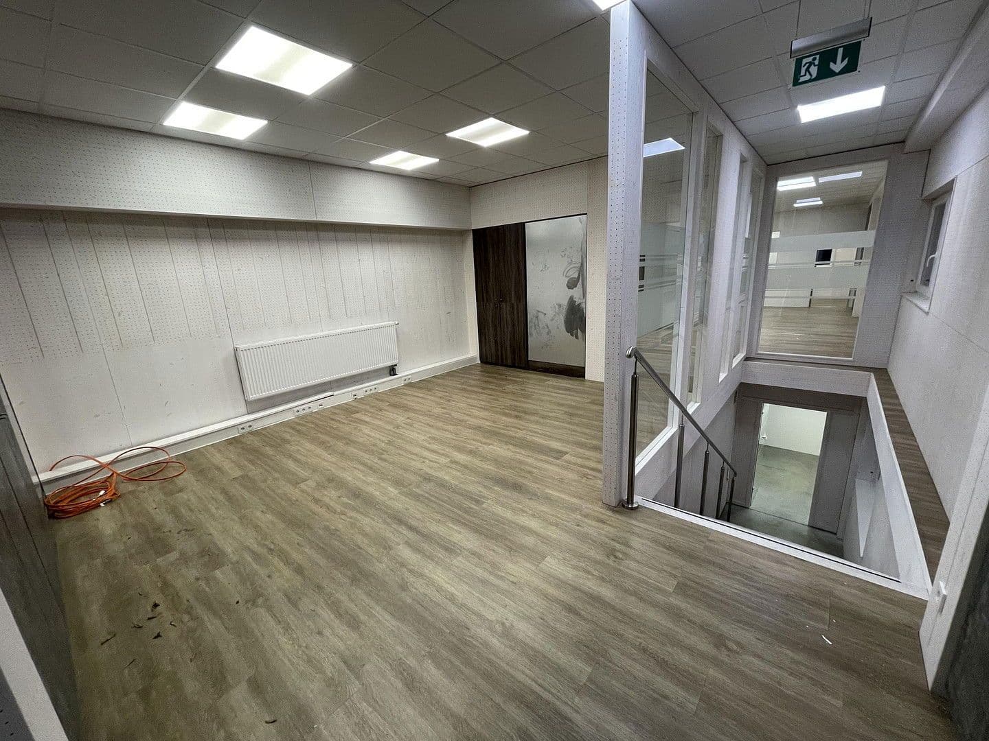 Prenájom nebytového priestoru 1.580 m², Allinger Straße 10, Vilshofen an der Donau, Bavorsko Prenájom nebytového priestoru 1.580 m², Allinger Straße 10, Vilshofen an der Donau, Bavorsko