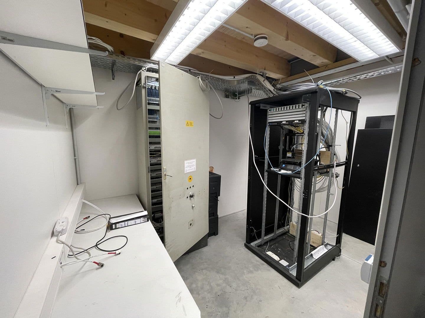 Prenájom nebytového priestoru 1.580 m², Allinger Straße 10, Vilshofen an der Donau, Bavorsko Prenájom nebytového priestoru 1.580 m², Allinger Straße 10, Vilshofen an der Donau, Bavorsko