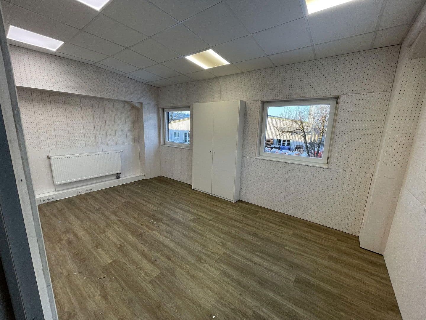 Prenájom nebytového priestoru 1.580 m², Allinger Straße 10, Vilshofen an der Donau, Bavorsko Prenájom nebytového priestoru 1.580 m², Allinger Straße 10, Vilshofen an der Donau, Bavorsko