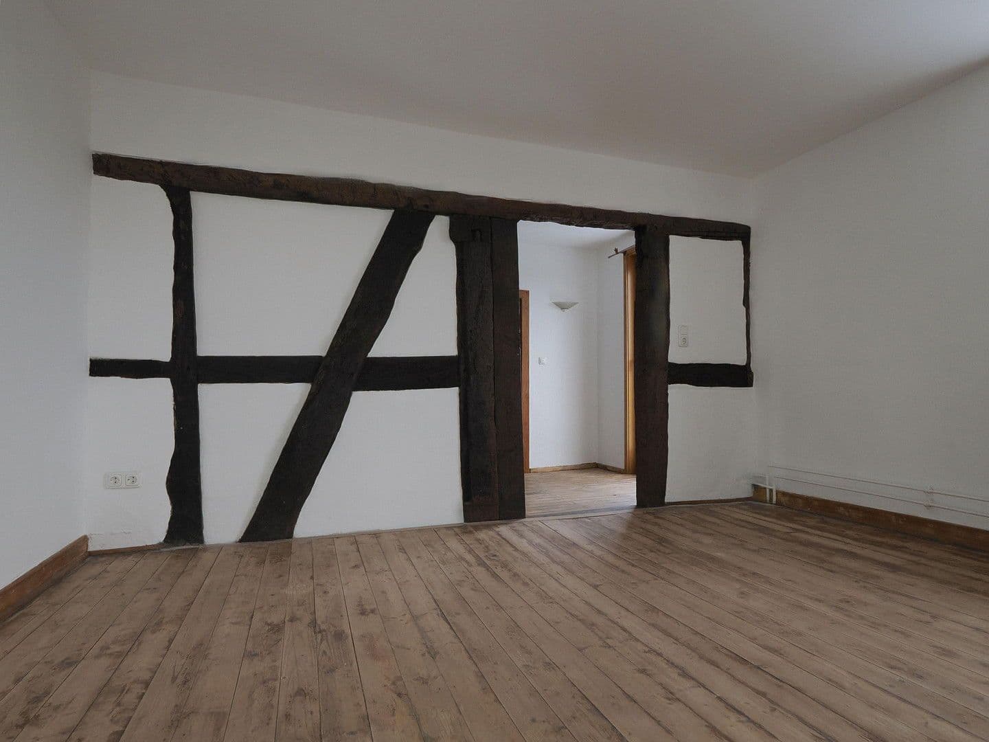 Predaj domu 170 m², pozemek 345 m², Brachttal, Hesensko Predaj domu 170 m², pozemek 345 m², Brachttal, Hesensko