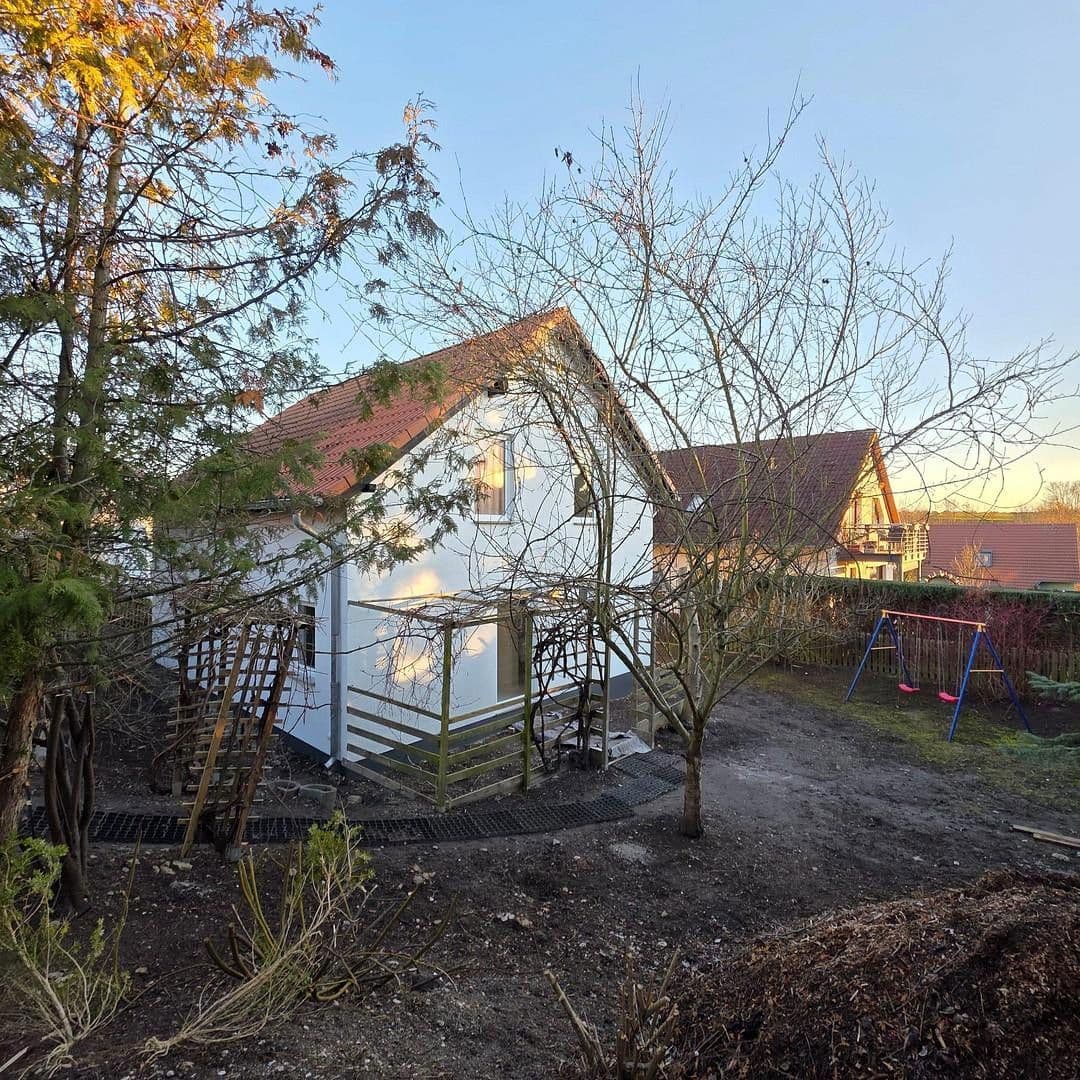 Predaj domu 121 m², pozemek 554 m², Deumener Weg 1, Hohenmölsen, Sasko-Anhaltsko Predaj domu 121 m², pozemek 554 m², Deumener Weg 1, Hohenmölsen, Sasko-Anhaltsko