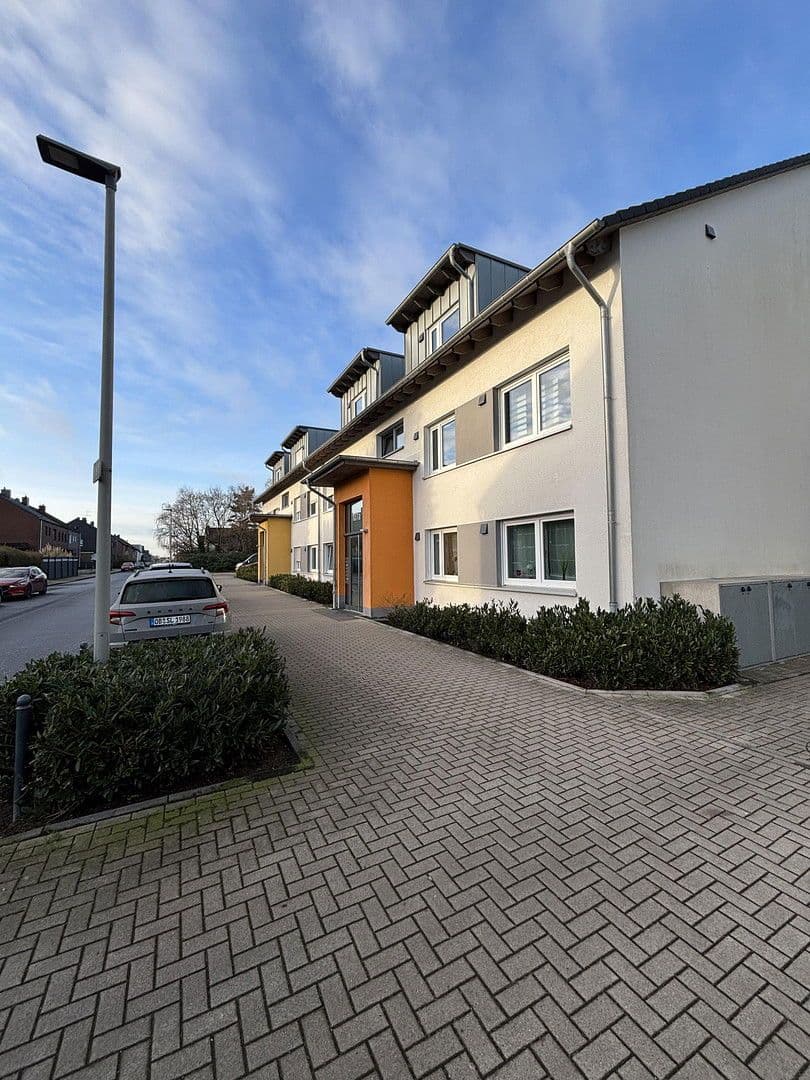 Predaj bytu 3-izbový 97 m², Oberhausen, Severné Porýnie - Westfálsko Predaj bytu 3-izbový 97 m², Oberhausen, Severné Porýnie - Westfálsko