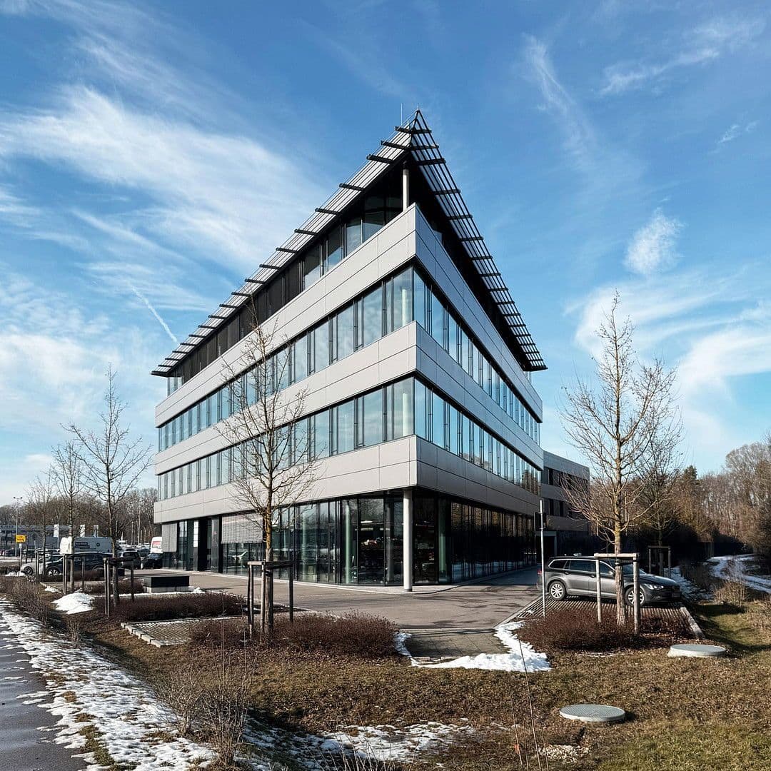 Prenájom kancelárie 775 m², Ida-Noddack-Straße 2, Ingolstadt, Bavorsko Prenájom kancelárie 775 m², Ida-Noddack-Straße 2, Ingolstadt, Bavorsko