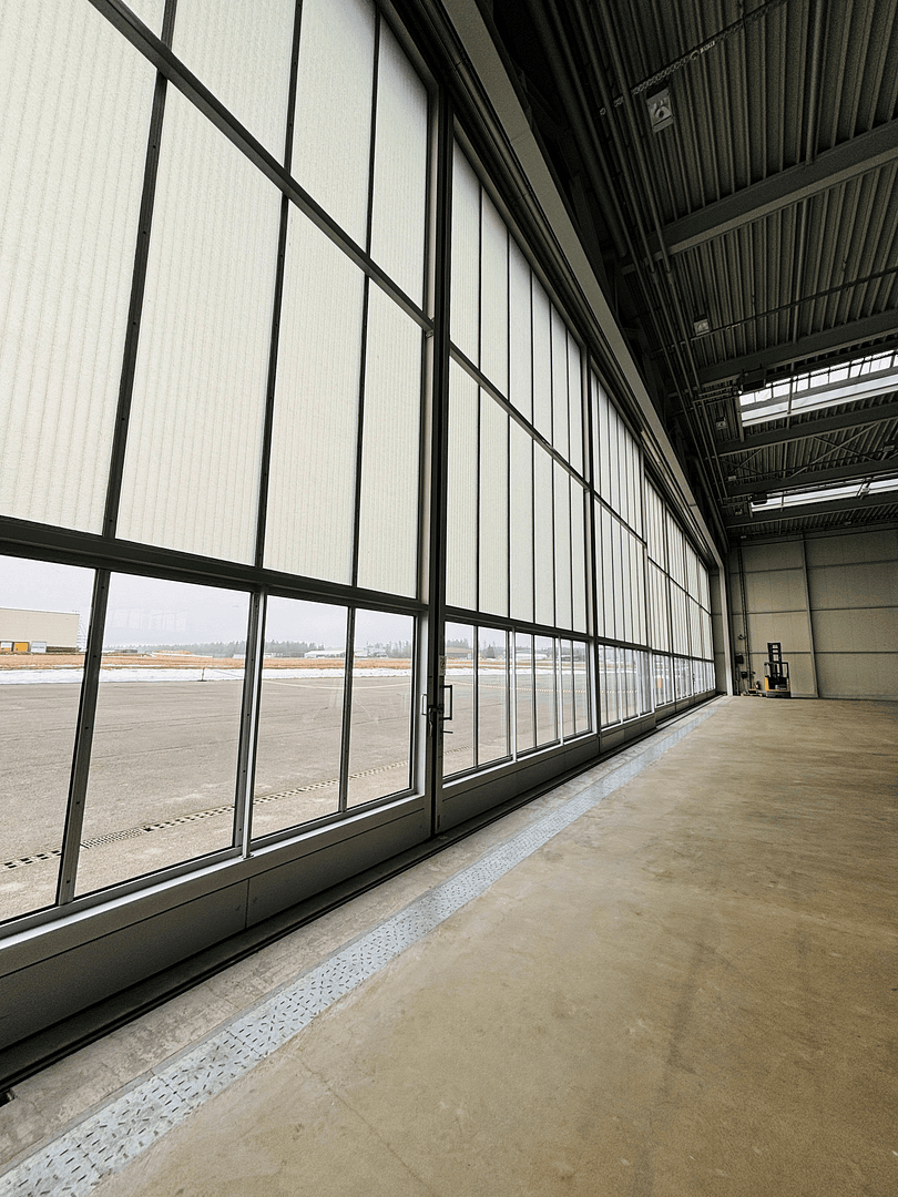 Prenájom nebytového priestoru 2.000 m², Take-Off Gewerbepark 84, Neuhausen ob Eck, Bádensko-Wurttembersko Prenájom nebytového priestoru 2.000 m², Take-Off Gewerbepark 84, Neuhausen ob Eck, Bádensko-Wurttembersko