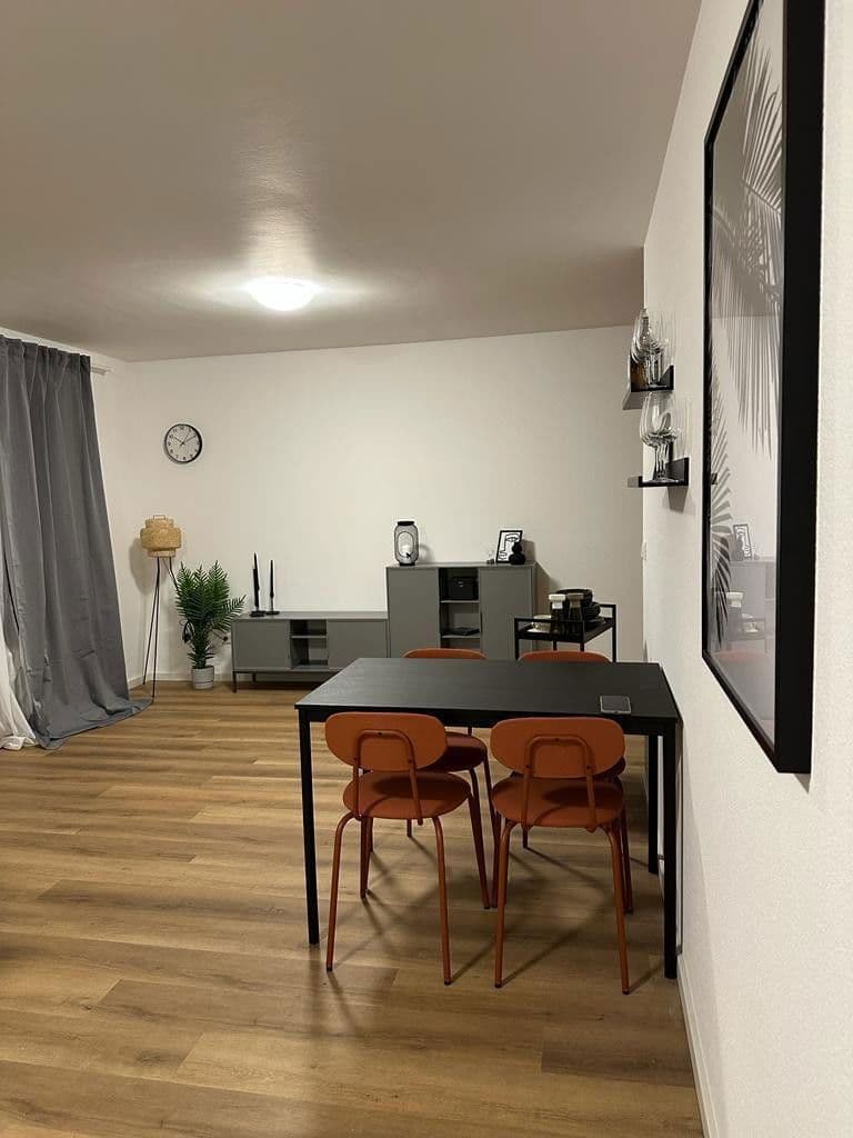 Prenájom bytu 1-izbový 40 m², Emmendingerstr 43, Böblingen, Bádensko-Wurttembersko Prenájom bytu 1-izbový 40 m², Emmendingerstr 43, Böblingen, Bádensko-Wurttembersko