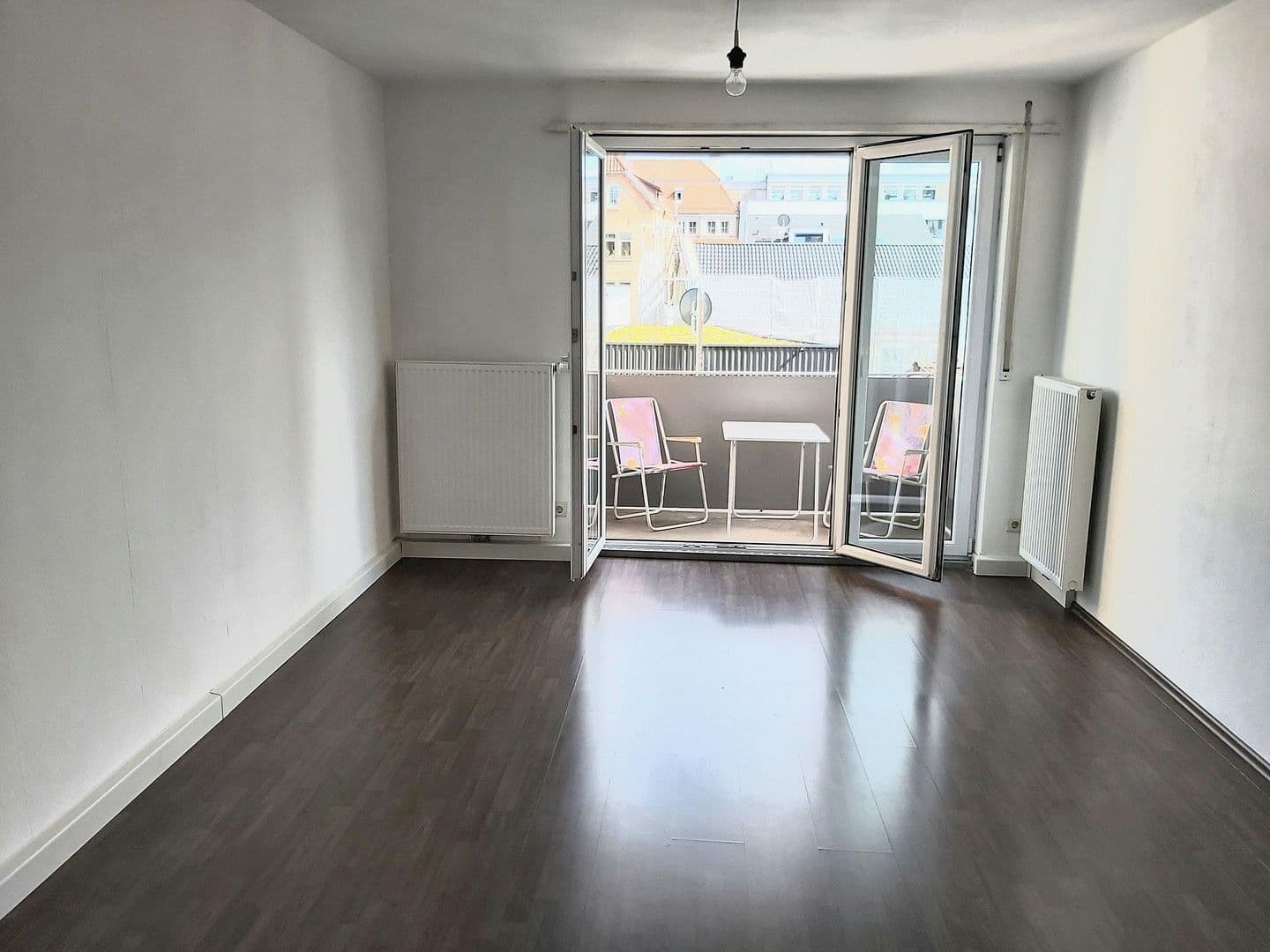 Prenájom bytu 2-izbový 55 m², Forststrasse, Stuttgart-West, Bádensko-Wurttembersko Prenájom bytu 2-izbový 55 m², Forststrasse, Stuttgart-West, Bádensko-Wurttembersko