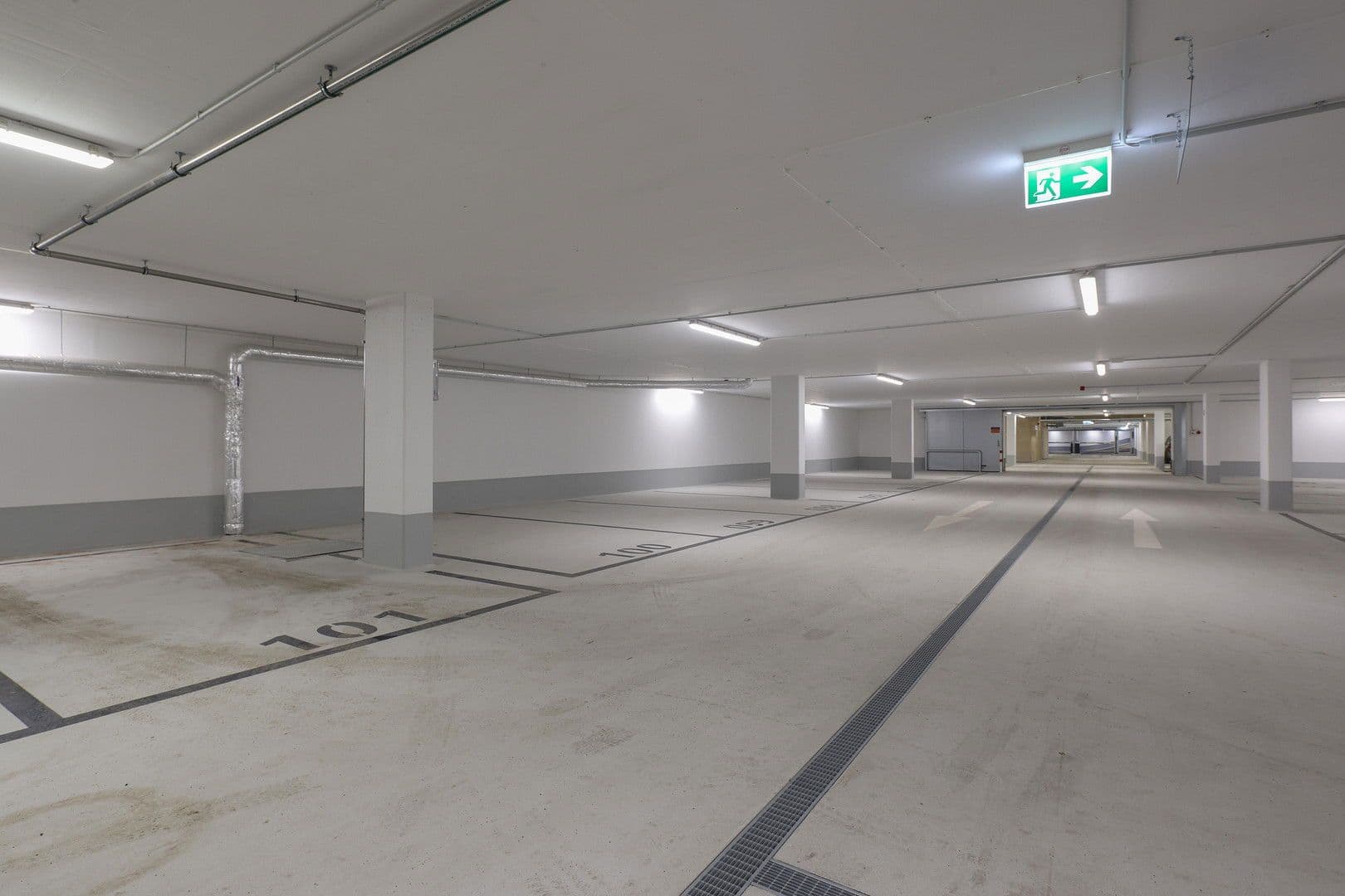 Prenájom bytu 2-izbový 56 m², Berlin, Berlín Prenájom bytu 2-izbový 56 m², Berlin, Berlín