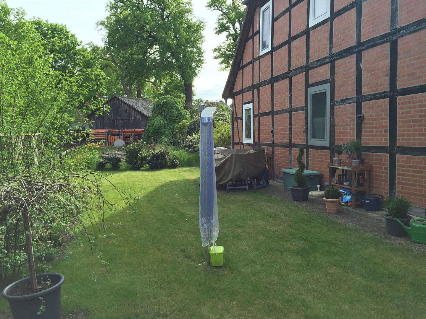 Predaj domu 821 m², pozemek 2.290 m², Schwarmstedt, Dolné Sasko Predaj domu 821 m², pozemek 2.290 m², Schwarmstedt, Dolné Sasko