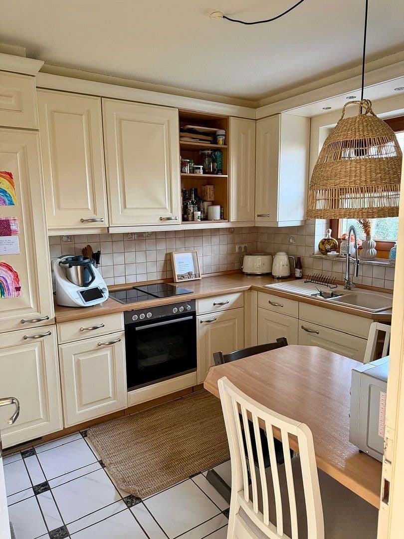 Predaj domu 124 m², pozemek 300 m², Königsberger Straße 1b, Scharbeutz, Šlezvicko-Holštajnsko Predaj domu 124 m², pozemek 300 m², Königsberger Straße 1b, Scharbeutz, Šlezvicko-Holštajnsko