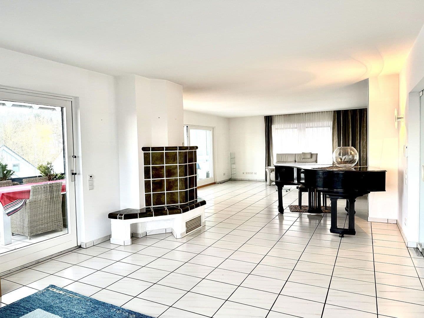 Predaj domu 198 m², pozemek 776 m², Weisenheim am Berg, Porýnie-Falcko Predaj domu 198 m², pozemek 776 m², Weisenheim am Berg, Porýnie-Falcko