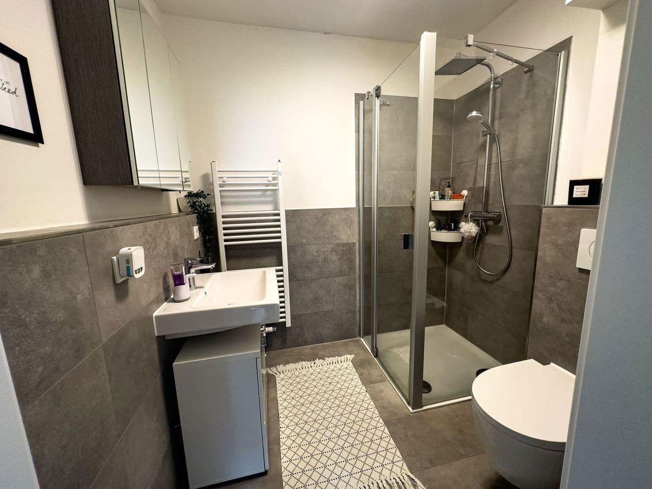 Prenájom bytu 3-izbový 70 m², Radickestraße 33, Hamburg, Hamburg Prenájom bytu 3-izbový 70 m², Radickestraße 33, Hamburg, Hamburg