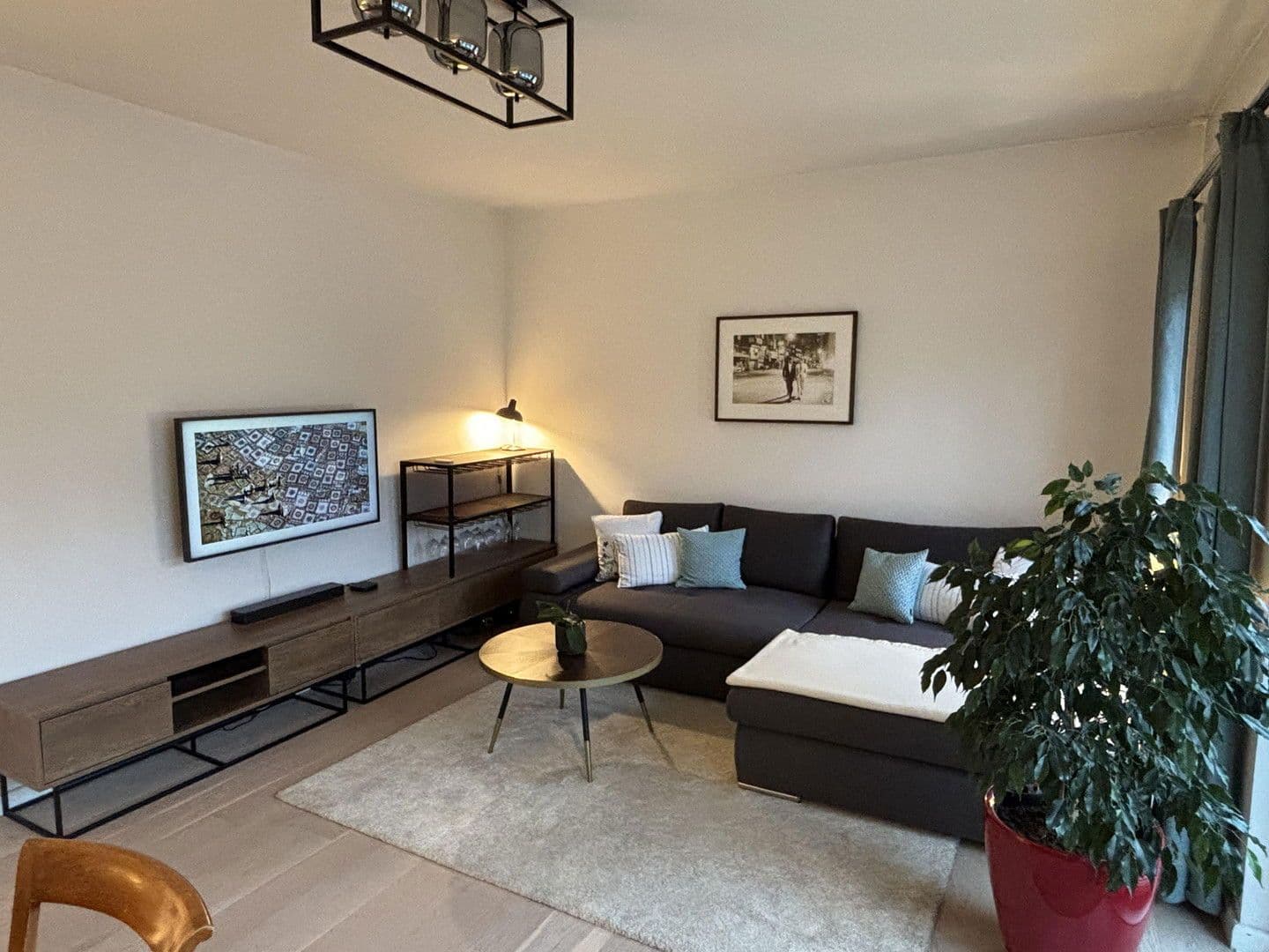 Prenájom bytu 2-izbový 55 m², Berlin, Berlín Prenájom bytu 2-izbový 55 m², Berlin, Berlín