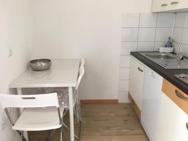 Prenájom bytu 3-izbový 64 m², Hannover, Dolné Sasko Prenájom bytu 3-izbový 64 m², Hannover, Dolné Sasko
