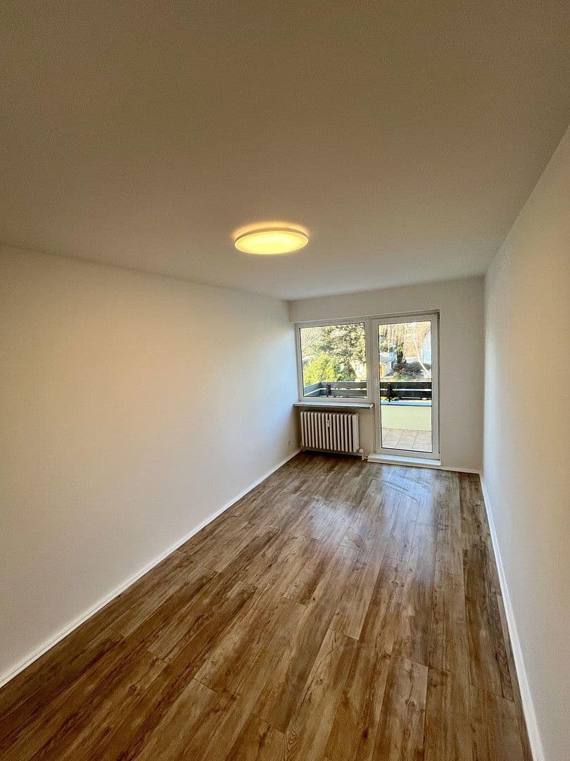 Predaj bytu 3-izbový 78 m², Dahlemer Weg 93, Berlin, Berlín Predaj bytu 3-izbový 78 m², Dahlemer Weg 93, Berlin, Berlín