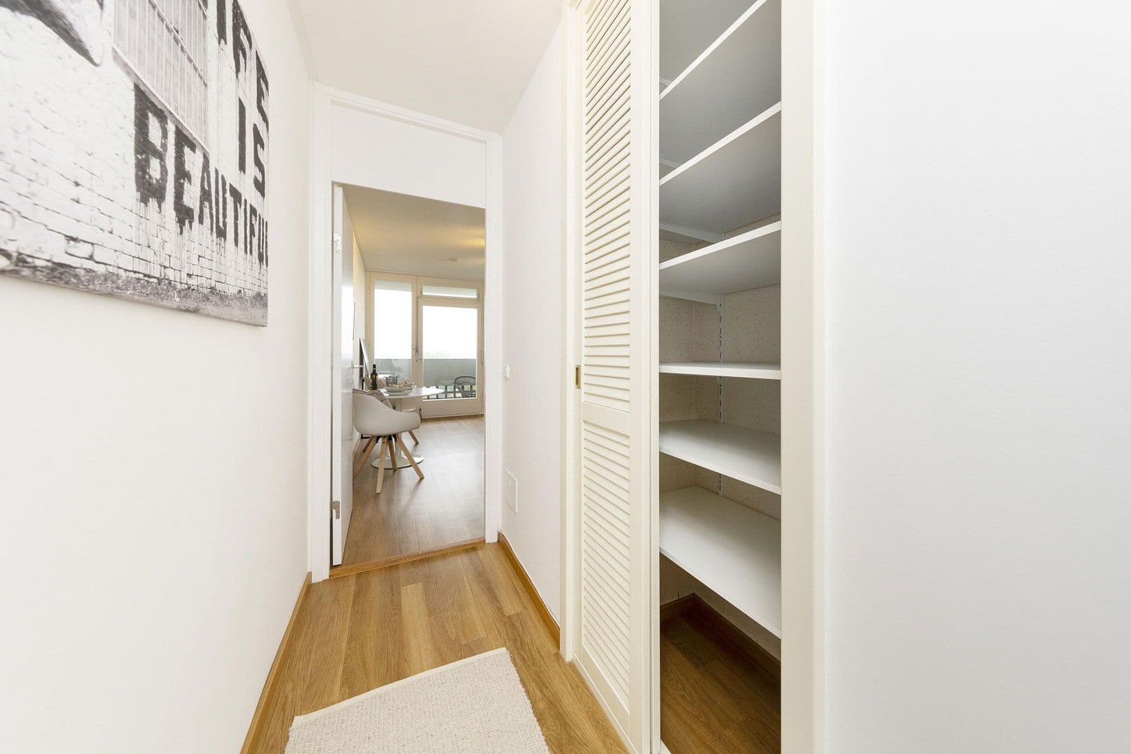 Prenájom bytu 1-izbový 44 m², Springerstr. 8, München, Bavorsko Prenájom bytu 1-izbový 44 m², Springerstr. 8, München, Bavorsko