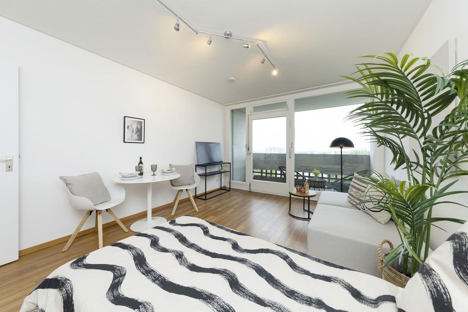 Prenájom bytu 1-izbový 44 m², Springerstr. 8, München, Bavorsko Prenájom bytu 1-izbový 44 m², Springerstr. 8, München, Bavorsko