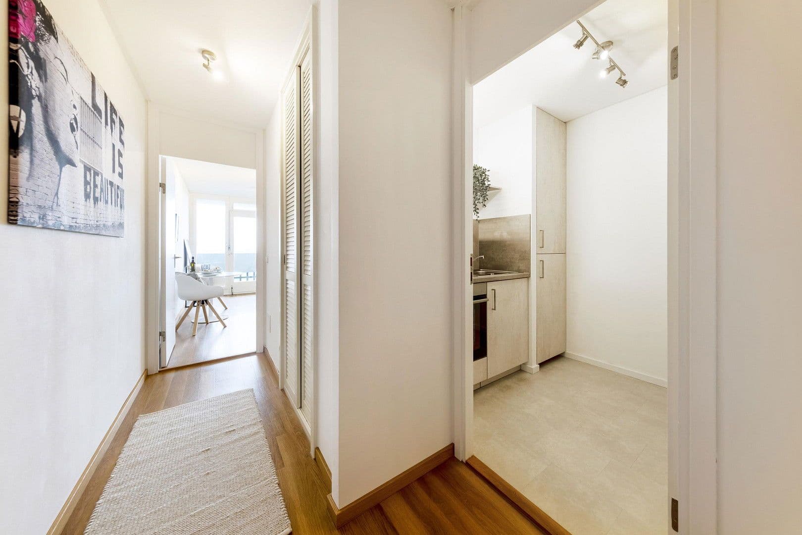 Prenájom bytu 1-izbový 44 m², Springerstr. 8, München, Bavorsko Prenájom bytu 1-izbový 44 m², Springerstr. 8, München, Bavorsko