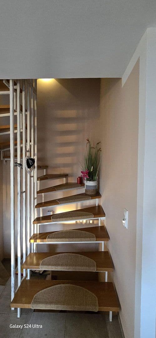 Predaj domu 140 m², pozemek 349 m², Königsberger Straße 1A, Scharbeutz, Šlezvicko-Holštajnsko Predaj domu 140 m², pozemek 349 m², Königsberger Straße 1A, Scharbeutz, Šlezvicko-Holštajnsko