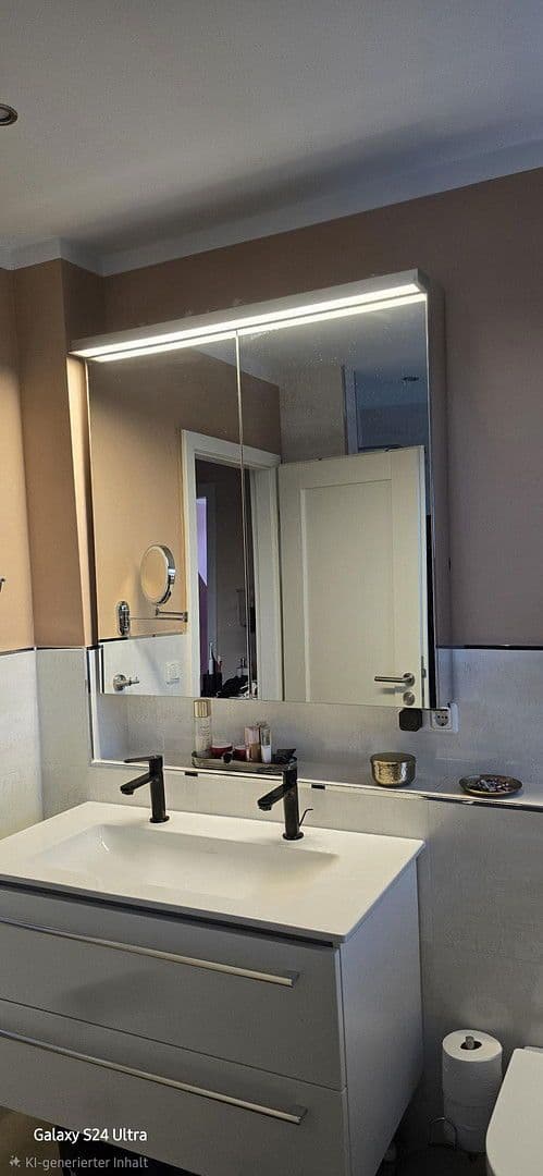 Predaj domu 140 m², pozemek 349 m², Königsberger Straße 1A, Scharbeutz, Šlezvicko-Holštajnsko Predaj domu 140 m², pozemek 349 m², Königsberger Straße 1A, Scharbeutz, Šlezvicko-Holštajnsko