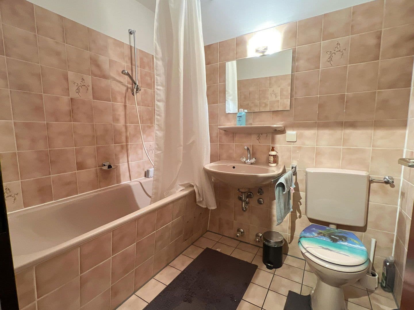 Prenájom kancelárie 54 m², Kölner Str.79-81, Leverkusen, Severné Porýnie - Westfálsko Prenájom kancelárie 54 m², Kölner Str.79-81, Leverkusen, Severné Porýnie - Westfálsko