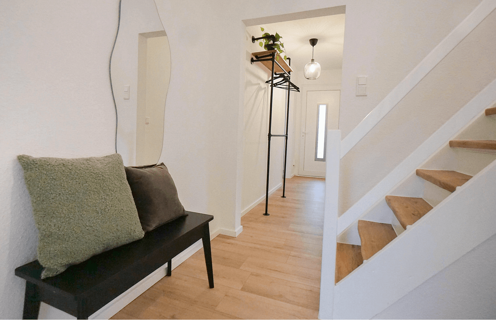 Predaj domu 127 m², pozemek 289 m², Bremerhaven, Brémy Predaj domu 127 m², pozemek 289 m², Bremerhaven, Brémy