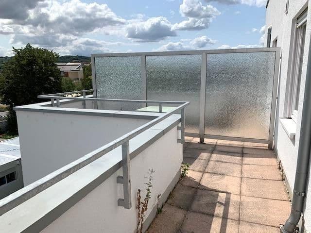 Prenájom bytu 3-izbový 105 m², Ingelheim am Rhein, Porýnie-Falcko Prenájom bytu 3-izbový 105 m², Ingelheim am Rhein, Porýnie-Falcko