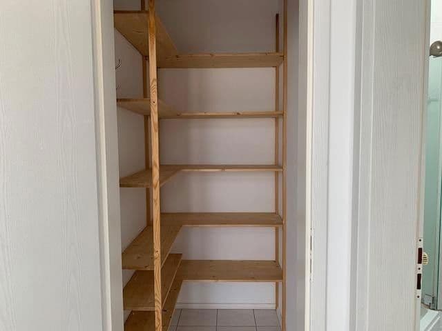 Prenájom bytu 3-izbový 105 m², Ingelheim am Rhein, Porýnie-Falcko Prenájom bytu 3-izbový 105 m², Ingelheim am Rhein, Porýnie-Falcko